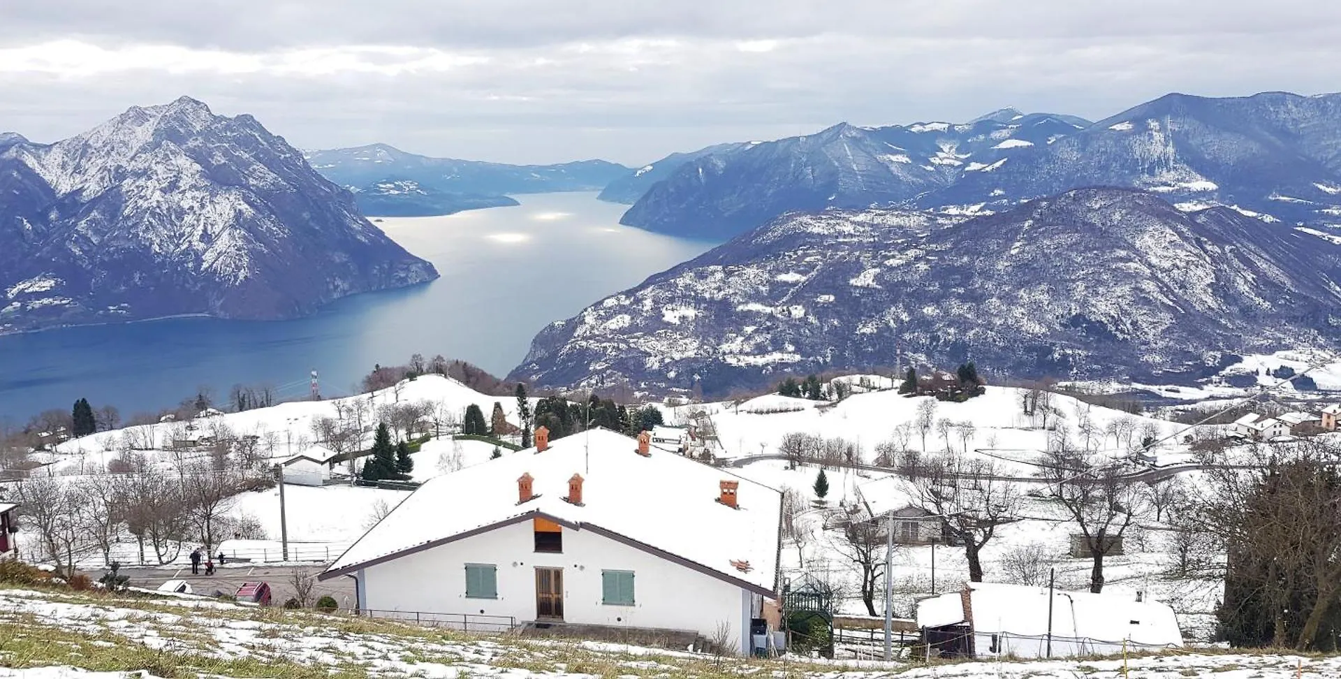 Holiday home Peace And Lake Mountain Lake Iseo Hospitality Bossico